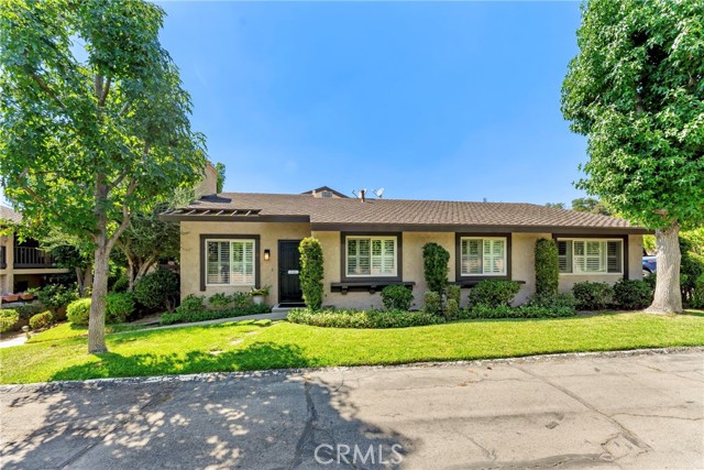311 E Sierra Madre Blvd O — photo