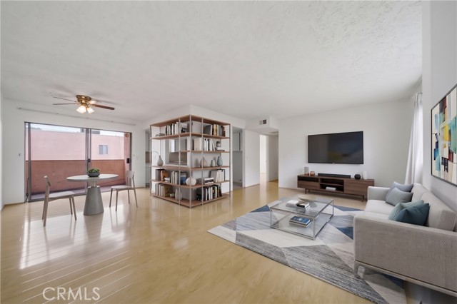 11829 Ferris Rd Unit B — photo