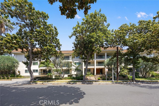420 S Madison Ave 301 — photo