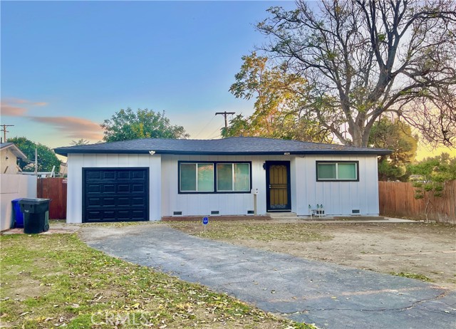 4026 Daines Dr — photo