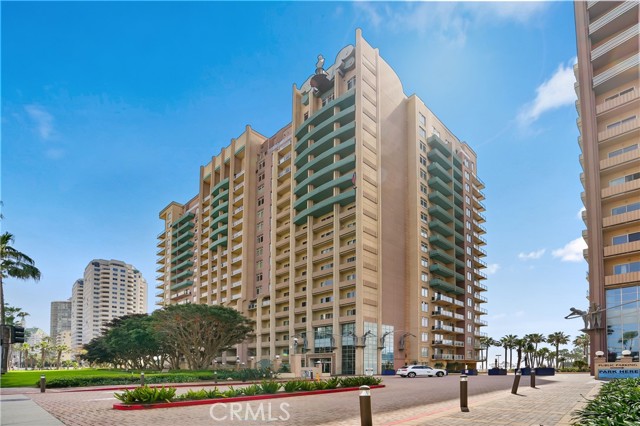 488 E Ocean P2 — photo