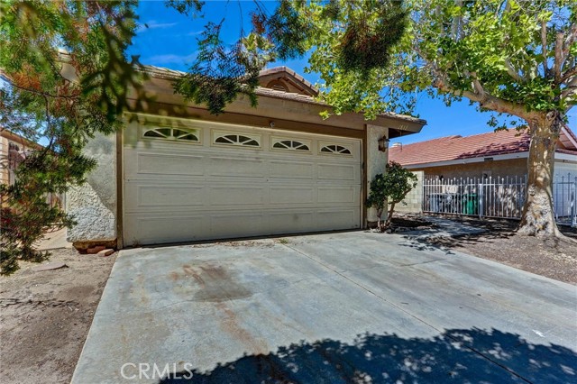 2812 Fairfield Ave — photo