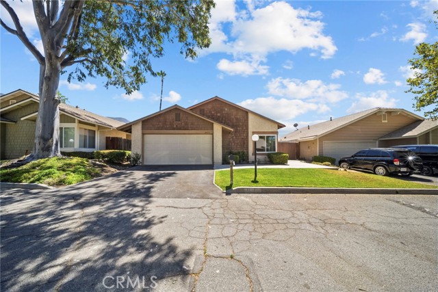 14071 Fenton Ln — photo