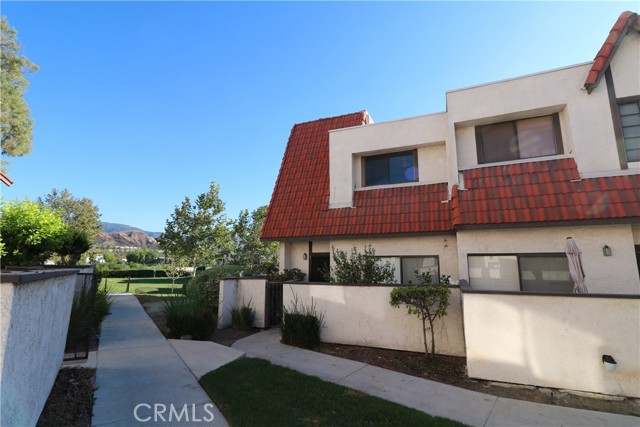27644 Nugget 1 — photo