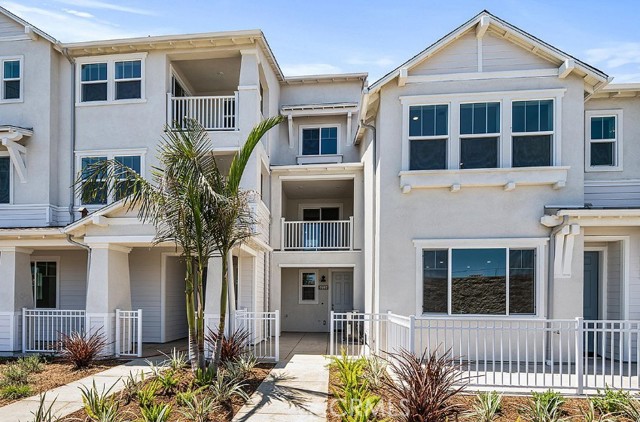 2472 Haley Point Drive 104 — photo