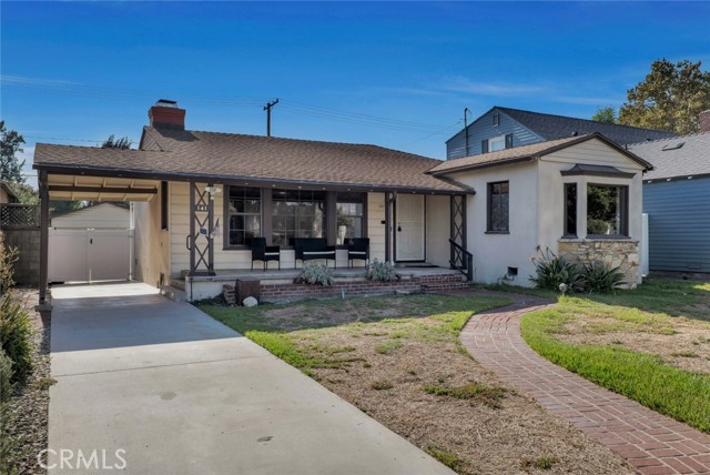 141 S Beachwood Dr — photo
