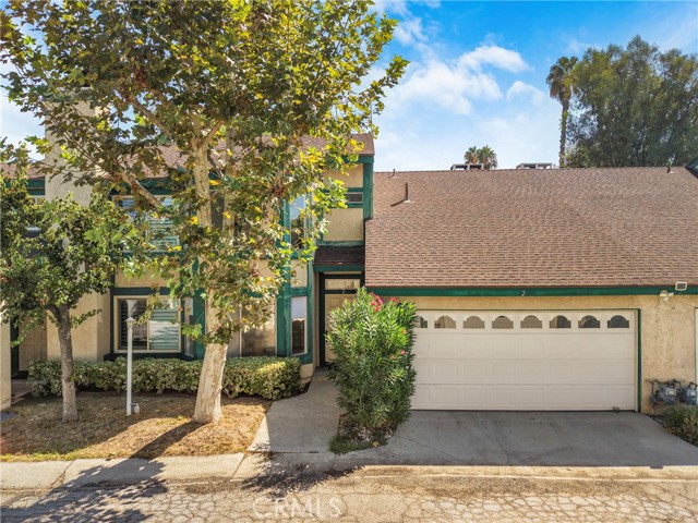 17221 Roscoe Blvd 2 — photo
