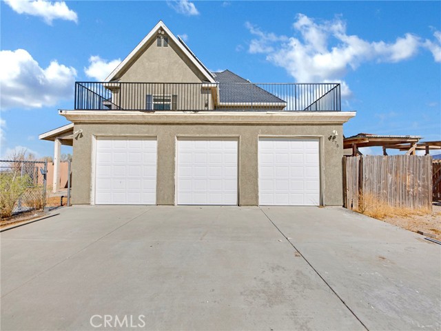 2575 Rale Dr — photo