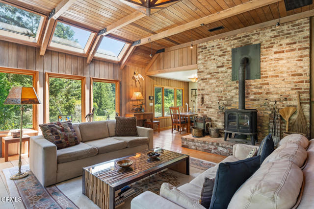 31501 Comptche Ukiah Rd — photo