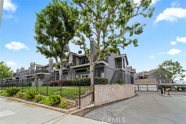 740 E San Bernardino Rd 2 — photo
