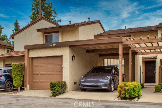 5259 Village Circle Dr — photo