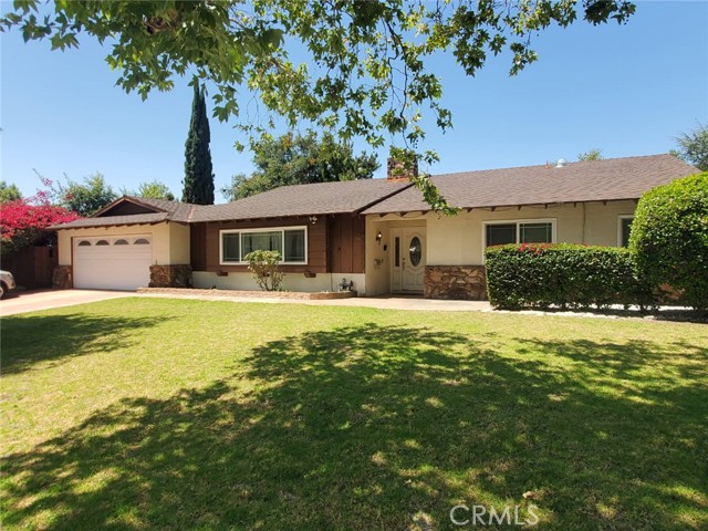 2285 N Indian Hill — photo