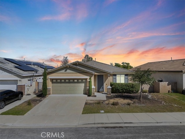18037 Milkweed Ln — photo