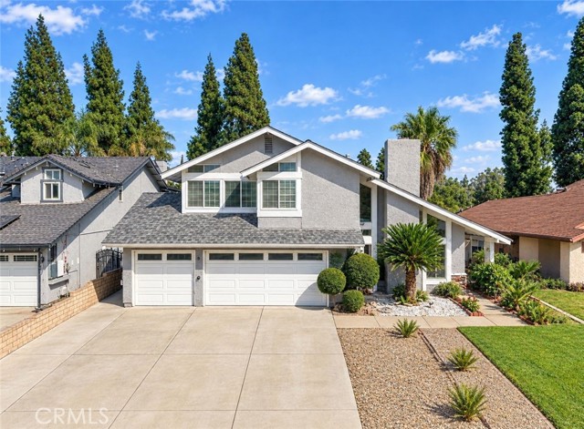 1445 E Bermuda Dunes — photo