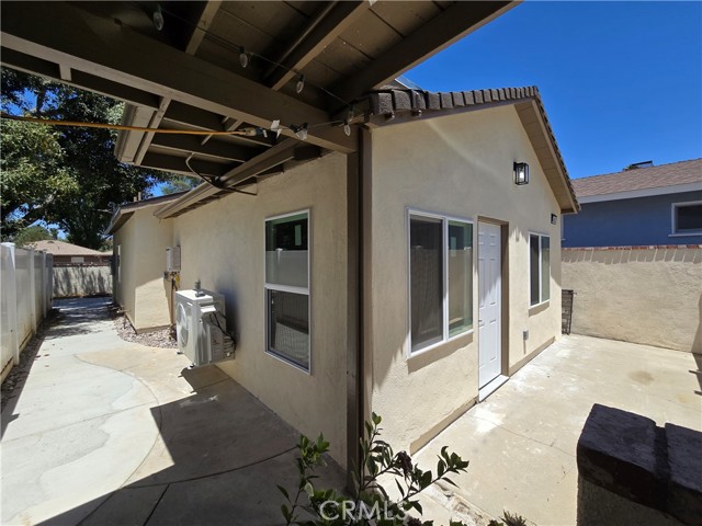 4653 Emerson St — photo