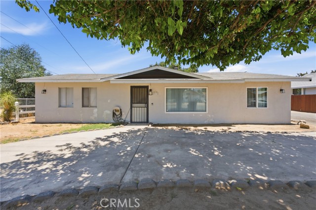 40672 Mayberry — photo
