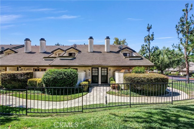 960 W Arrow E — photo