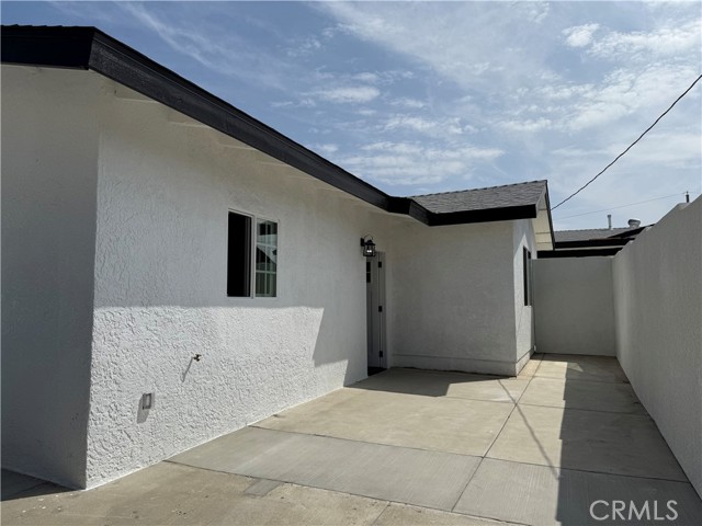 9452 Rose Ave B — photo