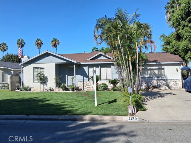 1179 N Viceroy Ave — photo