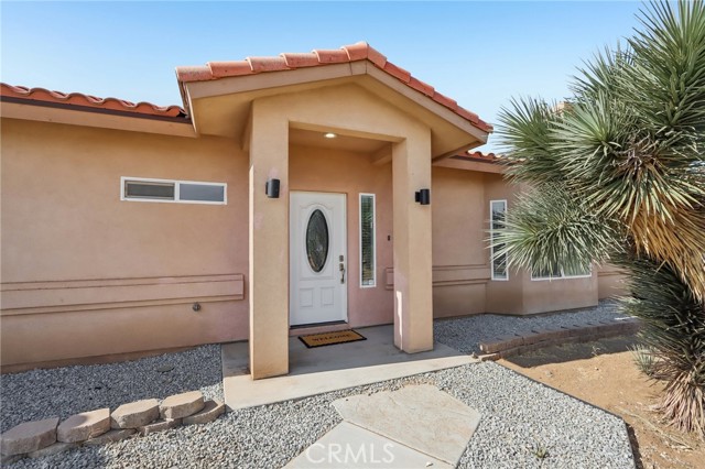 6087 Elsinore Rd — photo