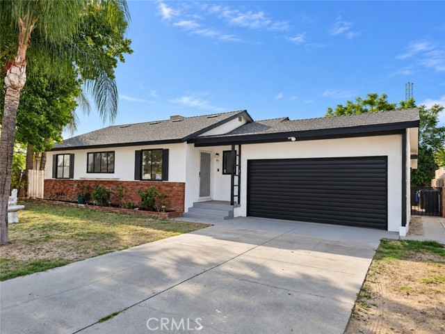 237 W Van Koevering St — photo