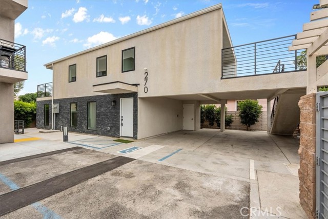 270 11th 1 — photo