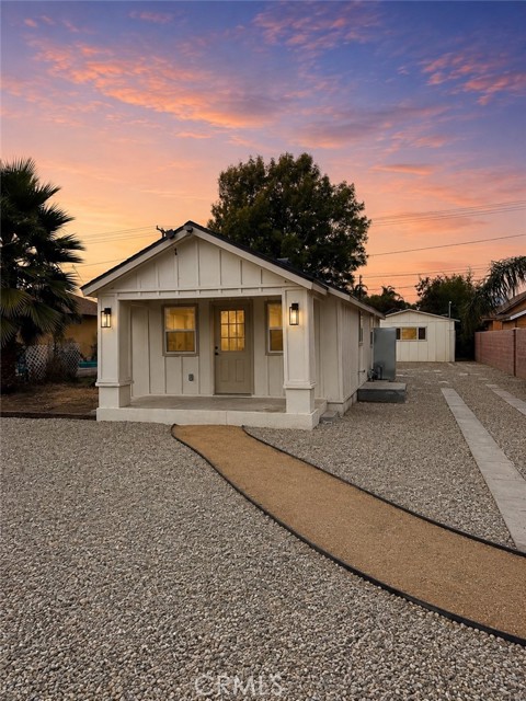 515 W L — photo