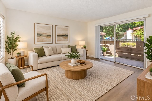 1350 Brentwood Cir Unit B — photo