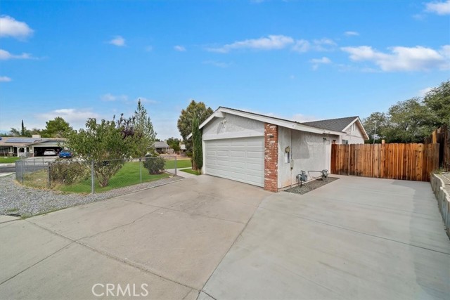 14399 Navarro Ct — photo