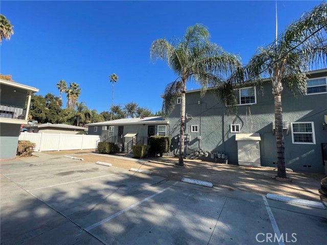 1901 Loma Vista St 3 — photo
