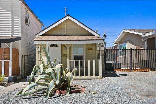 138 N Riverside Ave, Rialto, CA 92376