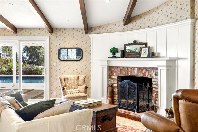 420 E 25th St, Upland, CA 91784 — photo 3