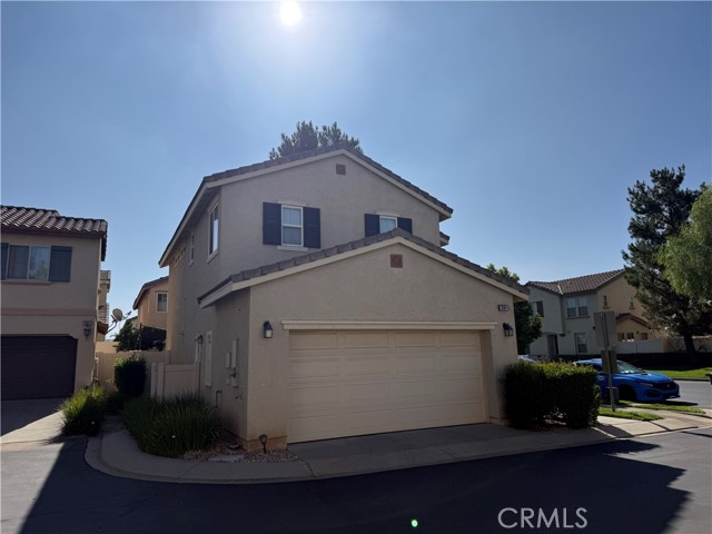 1310 Rover Ln F — photo