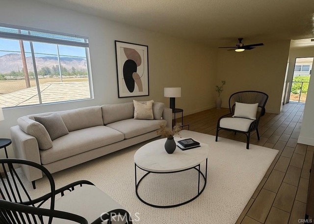 532 E Lugonia Ave Unit C — photo