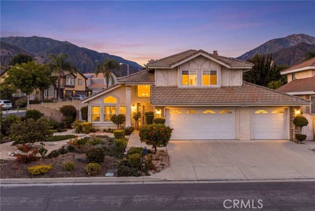 1539 Moonridge Ct — photo
