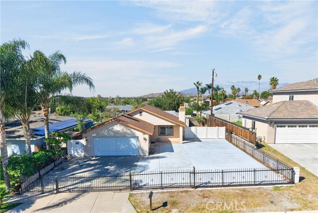 5440 Ironwood St — photo