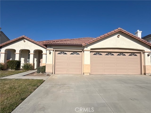 12758 Royal Palm Ln — photo