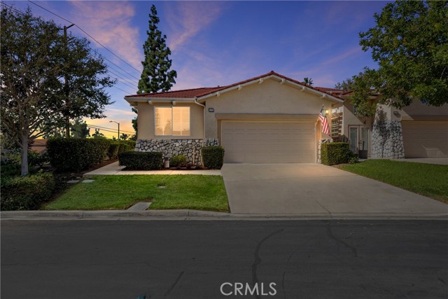 1574 Upland Hills Dr — photo