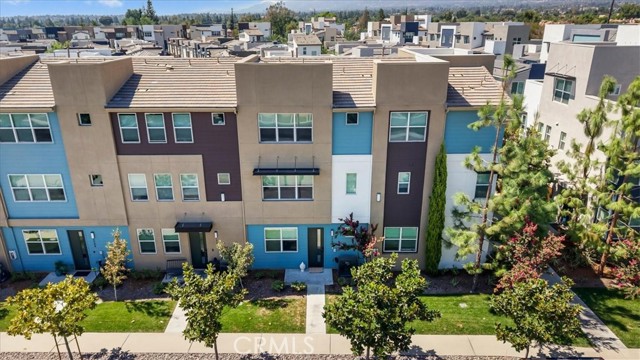 7729 Paxton — photo