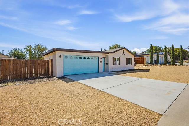 16523 Lariat — photo