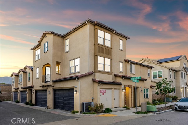 1751 Apricot Tree Pl — photo