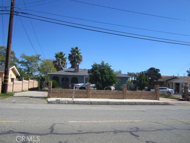 9755 Locust Ave — photo