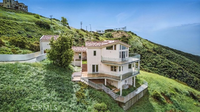 2501 Barrymore Dr — photo