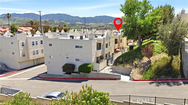18209 Sierra Hwy 30 — photo