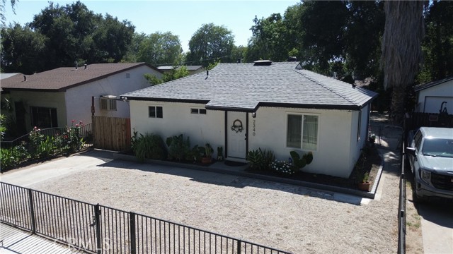 2340 Cedar St — photo