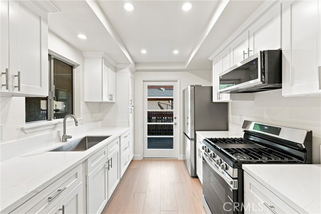 5905 Rosemead Blvd Unit 3 — photo
