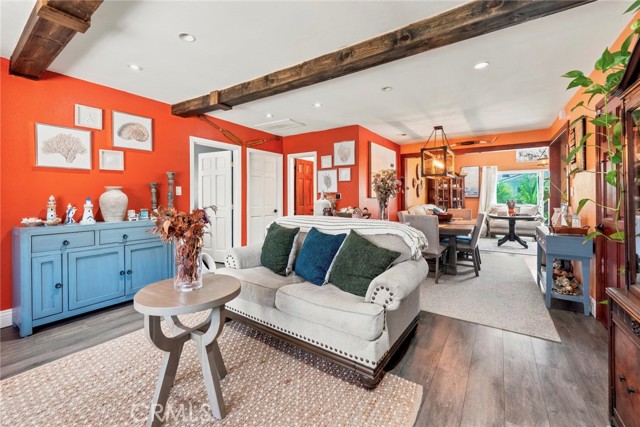 2526 E 220th — photo