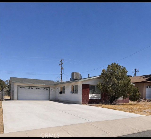 321 Date Ave — photo