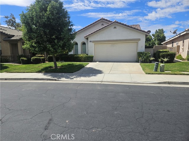 28239 Long Meadow Dr — photo