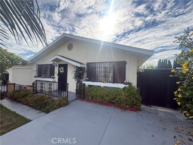 12433 Laurel Ave — photo